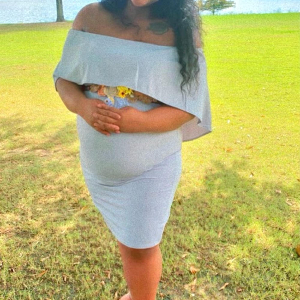 Maternity dress: Grace Karin off shoulder